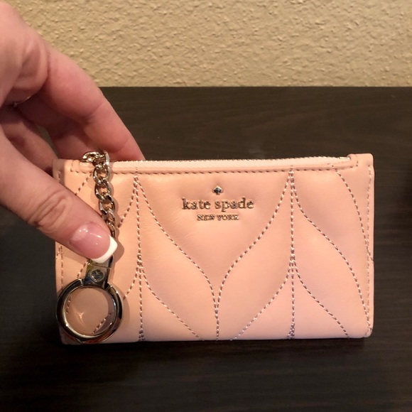 kate spade Handbags - Kate Spade Mikey Pink